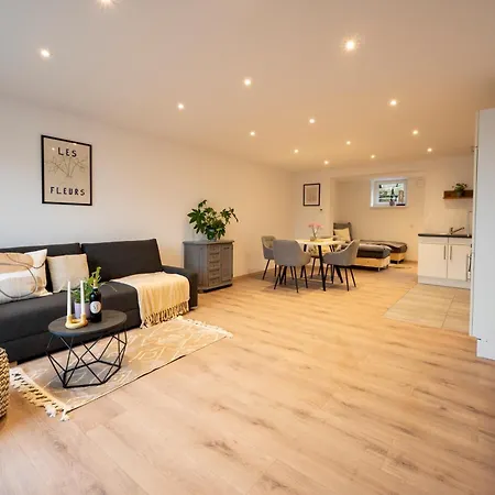 Modernes, Stilvolles 1 Apartment