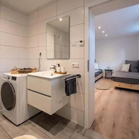 Modernes, Stilvolles 1 Apartment *